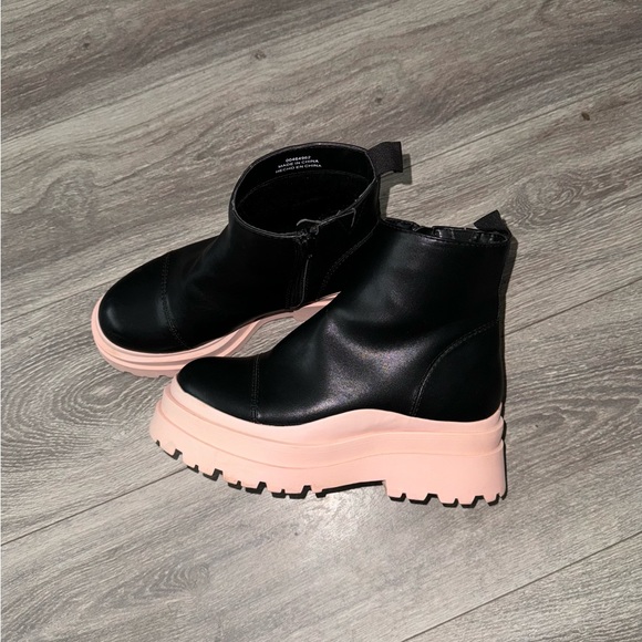 platform boots 🖤 - Picture 5 of 6